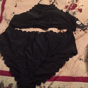 New bathing suite, black size 22